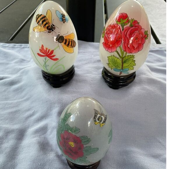 Handblown Reverse Painted Glass Eggs Set of 3 - Picture 1 of 6